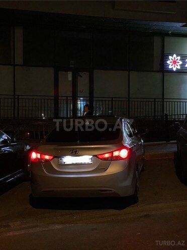 Hyundai Elantra 2013, 230,000 km - 1.8 l - Bakı