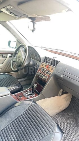 Mercedes C 220 1996, 338,000 km - 2.2 л - Ağcabədi