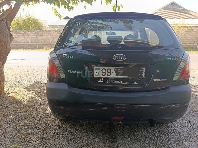 Kia Rio 2005, 400,000 km - 1.5 l - Biləsuvar