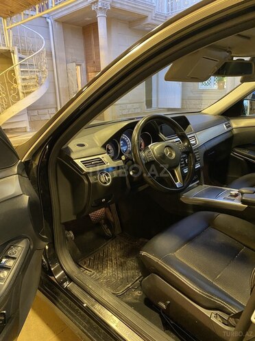 Mercedes E 200 2014, 220,000 km - 2.0 l - Bakı