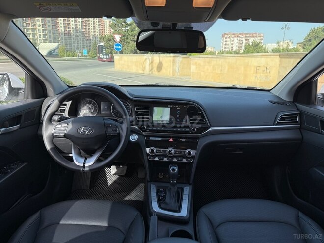 Hyundai Elantra 2019, 43,000 km - 1.6 l - Bakı