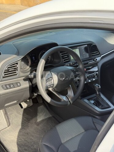 Hyundai Elantra 2019, 43,000 km - 1.6 l - Bakı