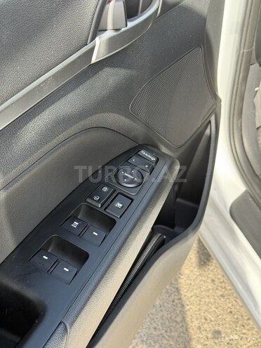 Hyundai Elantra 2019, 43,000 km - 1.6 l - Bakı