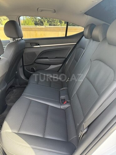 Hyundai Elantra 2019, 43,000 km - 1.6 l - Bakı