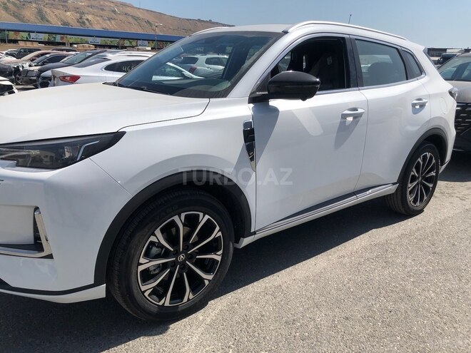 Changan CS 55 Plus 2025, 0 km - 1.5 л - Bakı