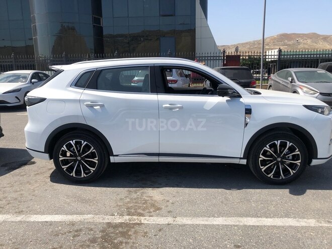 Changan CS 55 Plus 2025, 0 km - 1.5 л - Bakı