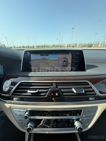 BMW 740 2019, 129,500 km - 3.0 l - Bakı