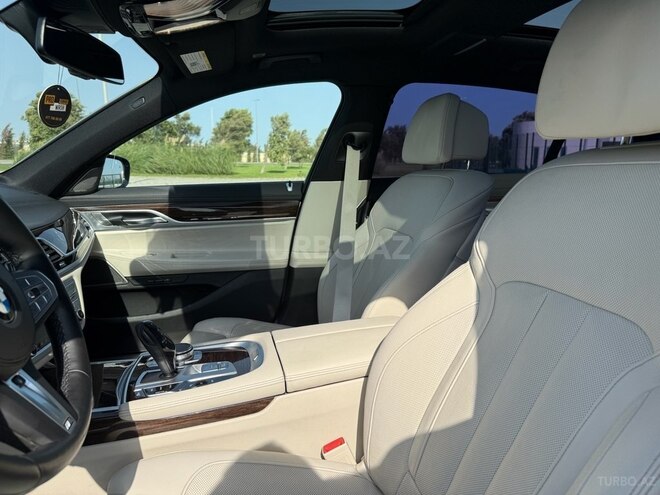 BMW 740 2019, 129,500 km - 3.0 l - Bakı