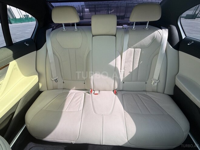 BMW 740 2019, 129,500 km - 3.0 l - Bakı