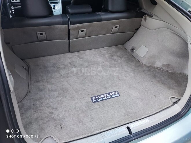 Toyota Prius 2014, 312,213 km - 1.8 л - Bakı