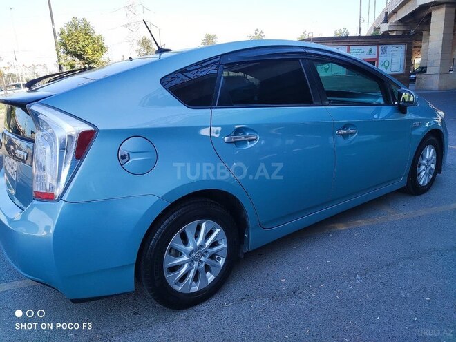 Toyota Prius 2014, 312,213 km - 1.8 л - Bakı