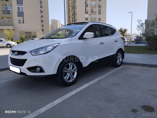 Hyundai ix35 2013, 239,000 km - 2.0 l - Bakı