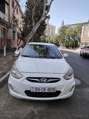 Hyundai Accent 2012, 129,067 km - 1.6 l - Bakı