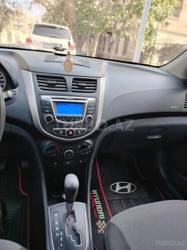 Hyundai Accent 2012, 129,067 km - 1.6 l - Bakı