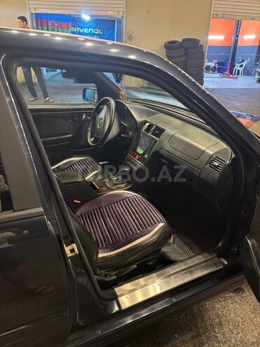 Mercedes C 200 1997, 302,000 km - 2.0 л - Bakı