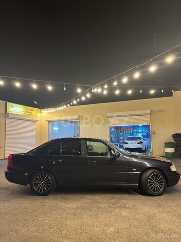 Mercedes C 200 1997, 302,000 km - 2.0 л - Bakı
