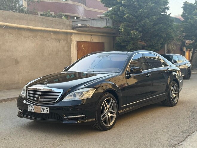 Mercedes S 550 2010, 215,000 km - 2.5 l - Bakı