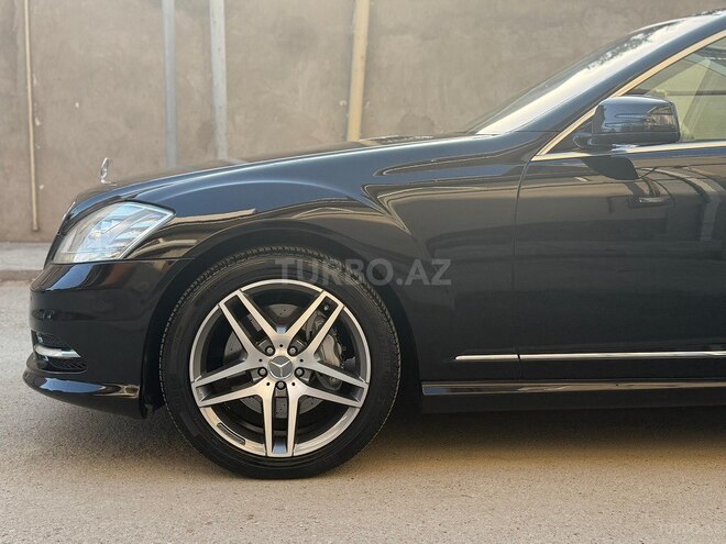 Mercedes S 550 2010, 215,000 km - 2.5 l - Bakı