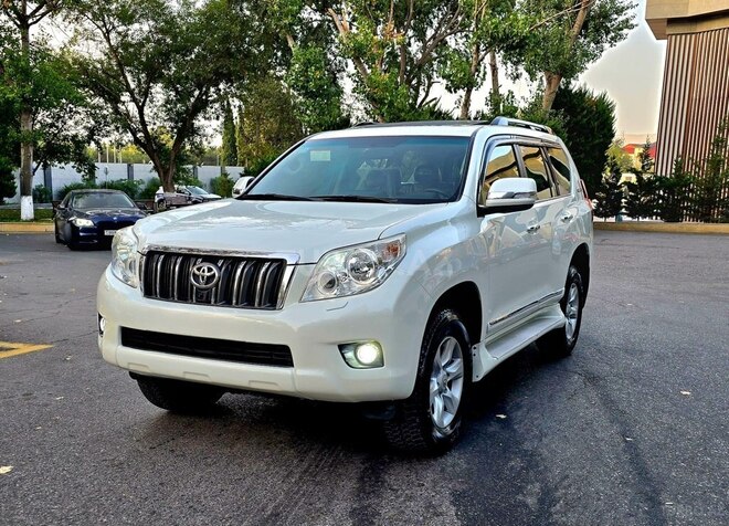 Toyota Land Cruiser Prado 2012, 144,000 km - 2.7 л - Bakı