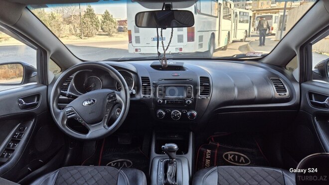 Kia Forte 2015, 152,400 km - 2.0 l - Bakı