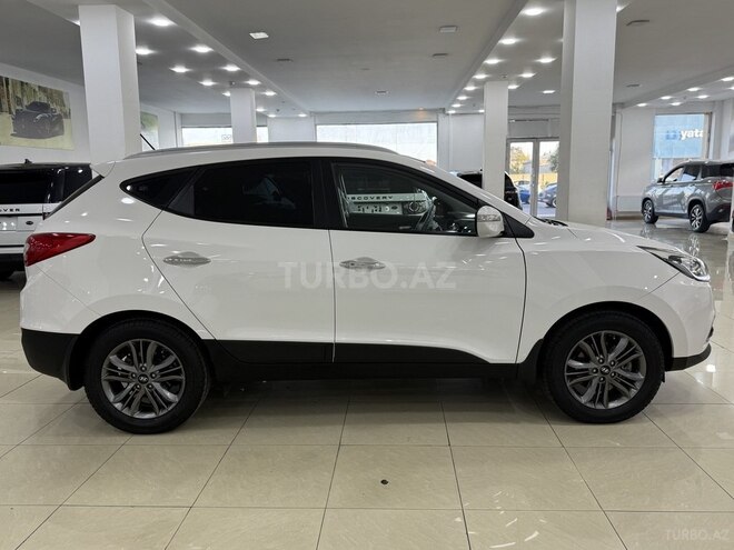 Hyundai ix35-4