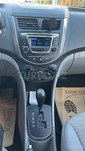 Hyundai Accent 2016, 82,000 km - 1.6 l - Bakı