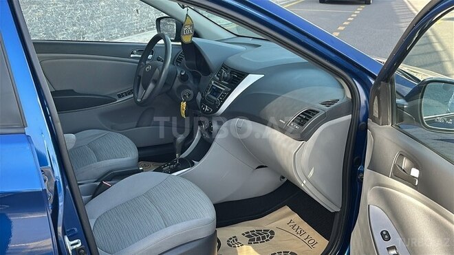 Hyundai Accent 2016, 82,000 km - 1.6 l - Bakı