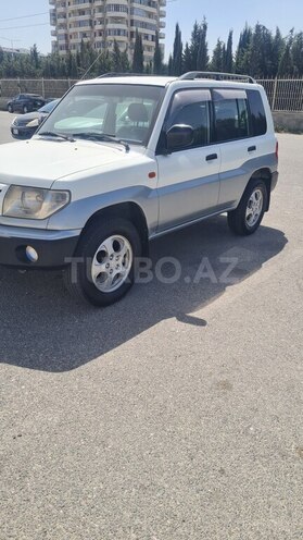 Mitsubishi Pajero io 1998, 425,000 km - 1.8 л - Bakı