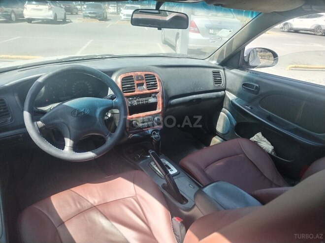 Hyundai Sonata 2003, 280,000 km - 2.0 l - Bakı