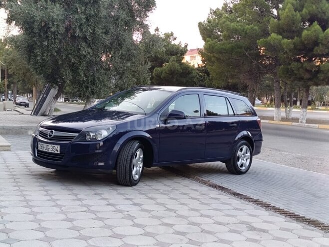 Opel Astra 2009, 365,487 km - 1.4 l - Sumqayıt
