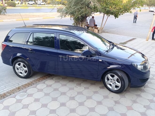 Opel Astra 2009, 365,487 km - 1.4 l - Sumqayıt