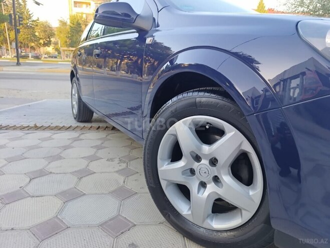 Opel Astra 2009, 365,487 km - 1.4 l - Sumqayıt