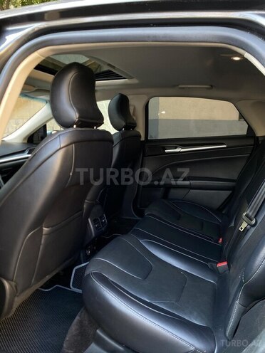 Ford Fusion (North America)-10