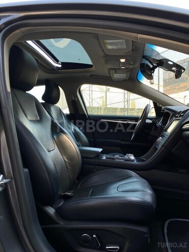 Ford Fusion (North America)-21