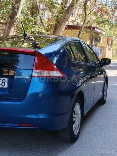 Honda Insight-2