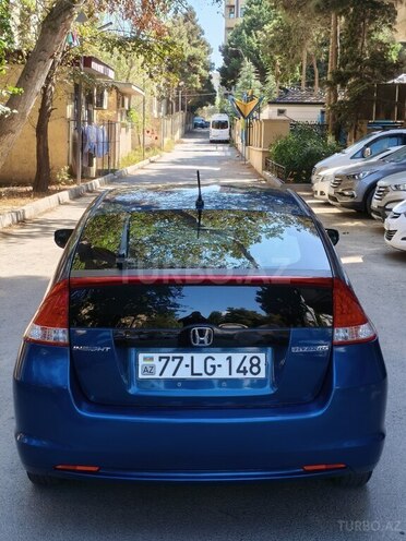 Honda Insight-4