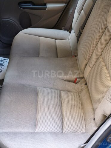 Honda Insight-10