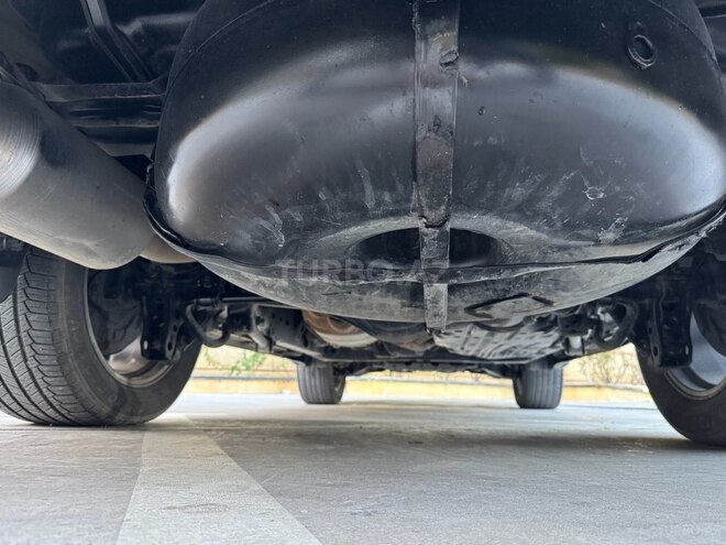Toyota Land Cruiser 2011, 275,000 km - 4.0 л - Bakı
