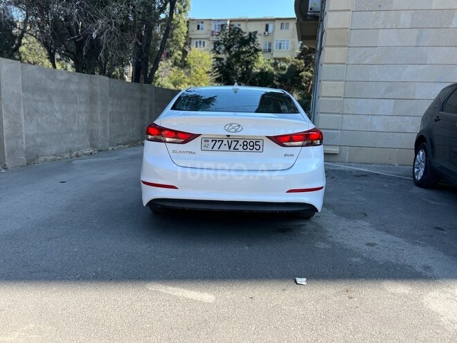 Hyundai Elantra 2016, 138,274 km - 1.4 л - Bakı