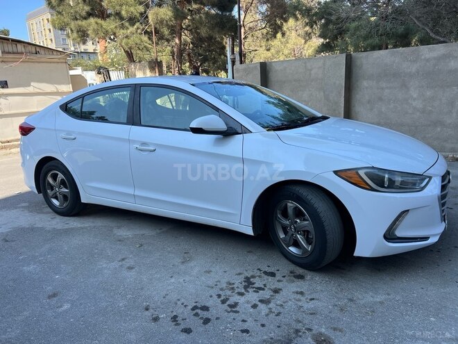 Hyundai Elantra 2016, 138,274 km - 1.4 л - Bakı