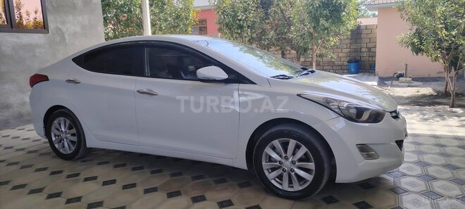 Hyundai Elantra 2011, 243,000 km - 1.6 l - Ağdaş