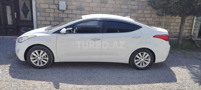 Hyundai Elantra 2011, 243,000 km - 1.6 l - Ağdaş