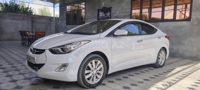 Hyundai Elantra 2011, 243,000 km - 1.6 l - Ağdaş