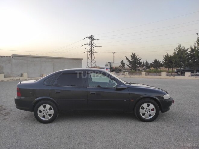 Opel Vectra 1996, 320,000 km - 2.0 l - Sumqayıt