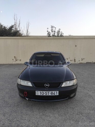 Opel Vectra 1996, 320,000 km - 2.0 l - Sumqayıt