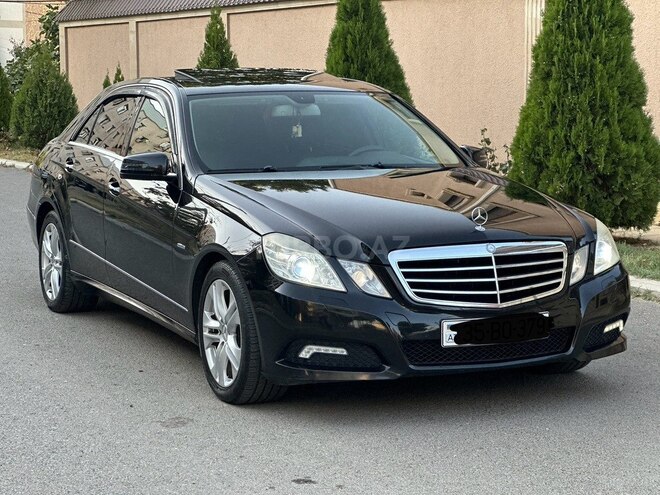 Mercedes E 220 2010, 210,000 km - 2.1 л - Gəncə