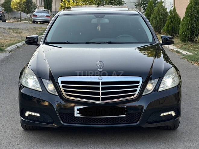 Mercedes E 220 2010, 210,000 km - 2.1 л - Gəncə