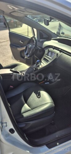 Toyota Prius 2014, 300,000 km - 1.8 l - Bakı