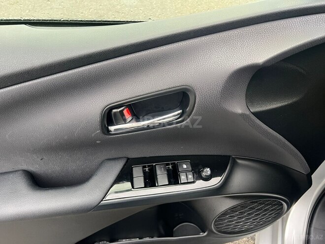 Toyota Prius 2021, 140,000 km - 1.8 l - Bakı