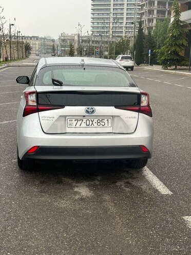 Toyota Prius 2021, 140,000 km - 1.8 l - Bakı